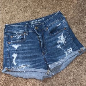 Hi-Rise Shortie AEO DENIM Shorts